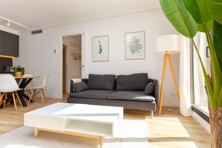 Amplio dúplex de 65 m2 con terraza en Gràcia