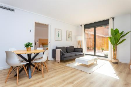 Amplio dúplex de 65 m2 con terraza en Gràcia