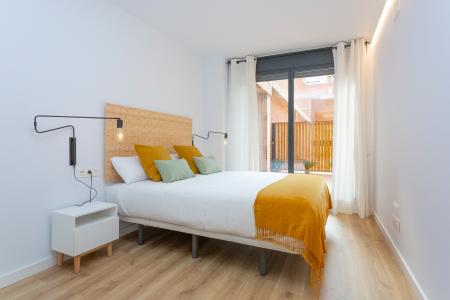 Amplio dúplex de 65 m2 con terraza en Gràcia