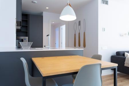 Pis en Lloguer a Barcelona Camelies - Escorial (10 Months Minimum)