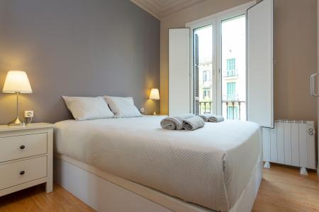 Appartement te huur in Barcelona Villarroel - Consell De Cent