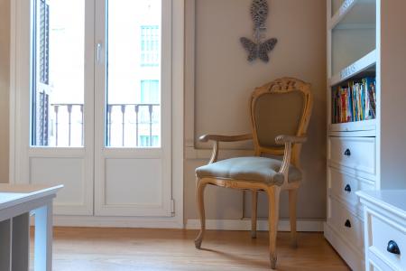 Appartement te huur in Barcelona Villarroel - Consell De Cent