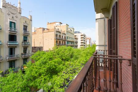 Appartement te huur in Barcelona Villarroel - Consell De Cent