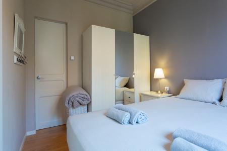 Appartement te huur in Barcelona Villarroel - Consell De Cent