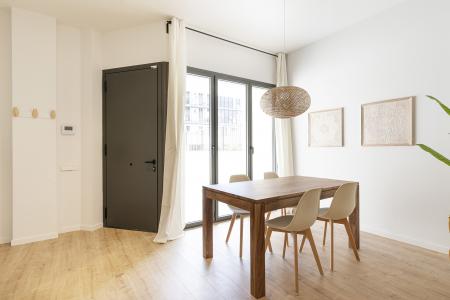 Piso de 85 m2 en Poblenou con 2 habitaciones