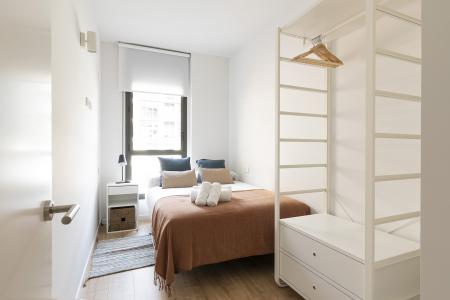 Appartement te huur in Barcelona Passatge De Saladrigas - Bilbao (10 Months Min)