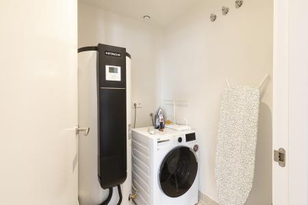 Appartement te huur in Barcelona Passatge De Saladrigas - Bilbao (10 Months Min)