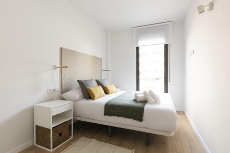 Appartement te huur in Barcelona Passatge De Saladrigas - Bilbao (10 Months Min)