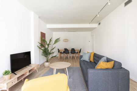 Appartamento in Affitto a Barcelona Passatge De Saladrigas - Bilbao (10 Months Min)