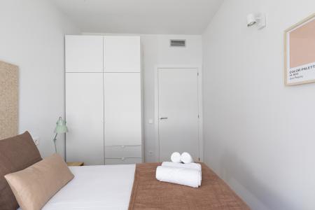 Appartamento in Affitto a Barcelona Passatge De Saladrigas - Bilbao (10 Months Min)