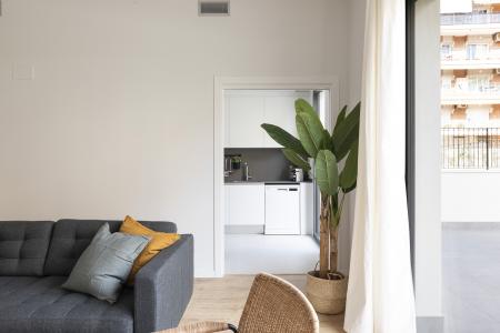 Appartement te huur in Barcelona Passatge De Saladrigas - Bilbao (10 Months Min)