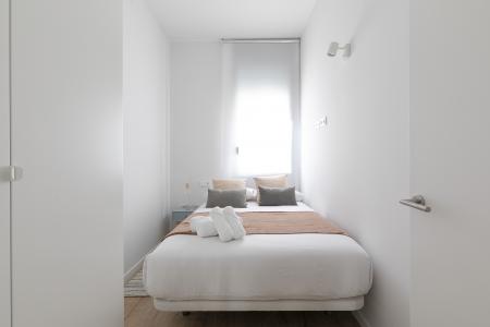 Appartement te huur in Barcelona Passatge De Saladrigas - Bilbao (10 Months Min)