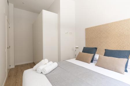 Appartement te huur in Barcelona Passatge De Saladrigas - Bilbao (10 Months Min)