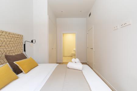 Appartement te huur in Barcelona Passatge De Saladrigas - Bilbao (10 Months Min)