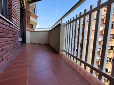 Piso en Alquiler en Barcelona Indústria - Bailèn