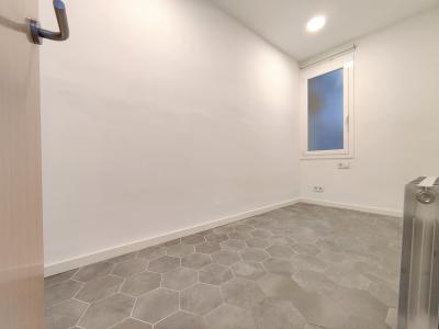 Piso en Alquiler en Barcelona Indústria - Bailèn