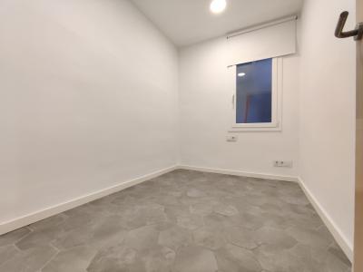 Piso en Alquiler en Barcelona Indústria - Bailèn