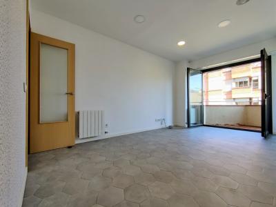Piso en Alquiler en Barcelona Indústria - Bailèn