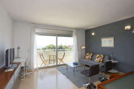 Appartement te huur in Montgat Ronda 8 De Març - Montgat Platja (min 6 Months)
