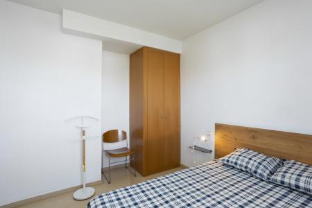 Appartement te huur in Montgat Ronda 8 De Març - Montgat Platja (min 6 Months)