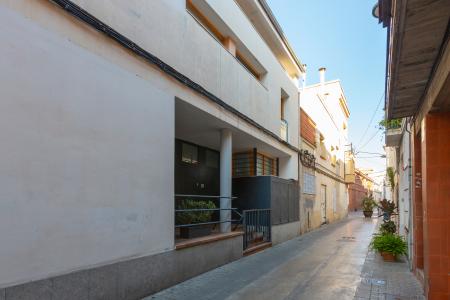 Apartamento para Alugar em Badalona Sant Jaume - Badalona Playa (min 7 Months)