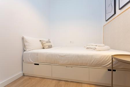 Квартира в Кратковременная аренда в Barcelona Arago - Rocafort