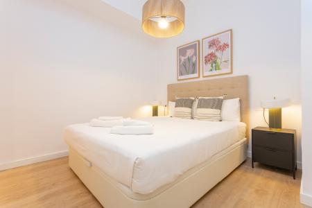 Квартира в Кратковременная аренда в Barcelona Arago - Rocafort