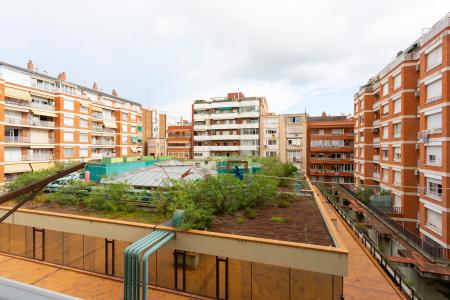 Квартира в Кратковременная аренда в Barcelona Arago - Rocafort