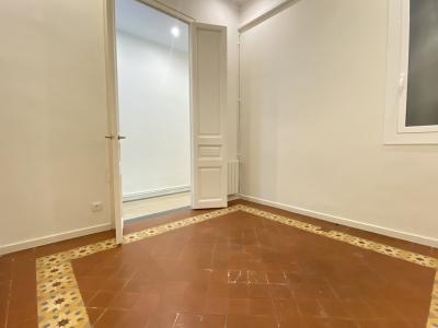 Apartment for Rent in Barcelona Comte D'urgell - Tamarit