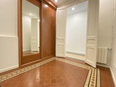 Apartment for Rent in Barcelona Comte D'urgell - Tamarit