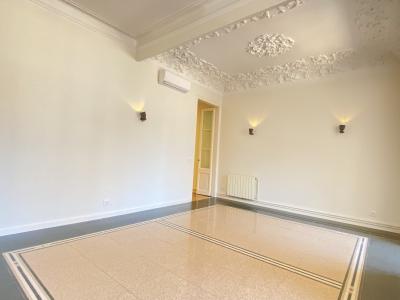 Apartment for Rent in Barcelona Comte D'urgell - Tamarit