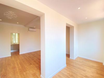 Wohnung zur Miete in Barcelona Comte D'urgell - Tamarit
