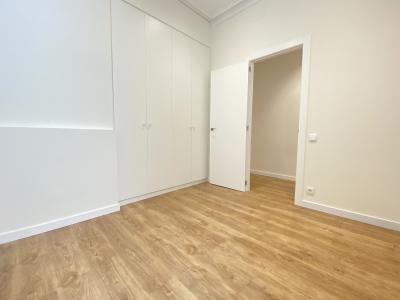 Wohnung zur Miete in Barcelona Comte D'urgell - Tamarit