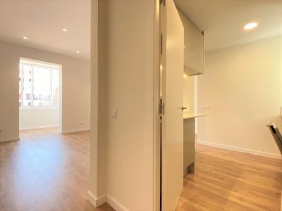 Wohnung zur Miete in Barcelona Comte D'urgell - Tamarit