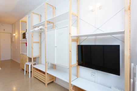 Studio zur Miete in Barcelona Gran Via - Carrer Del Farell