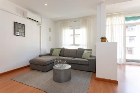 Appartement te huur in Barcelona Rosselló - Girona (+25 Y/o) (10 Months Minimum)