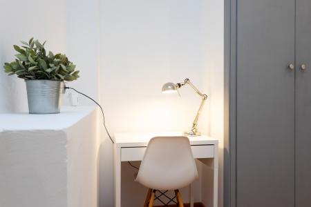 Appartement te huur in Barcelona Rosselló - Girona (+25 Y/o) (10 Months Minimum)