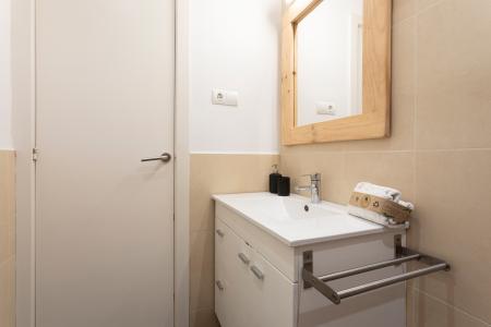 Appartement te huur in Barcelona Rosselló - Girona (+25 Y/o) (10 Months Minimum)