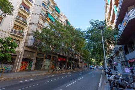 Appartement te huur in Barcelona Rosselló - Girona (+25 Y/o) (10 Months Minimum)