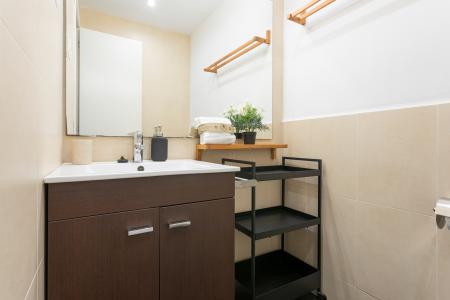 Appartement te huur in Barcelona Rosselló - Girona (+25 Y/o) (10 Months Minimum)