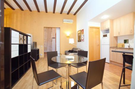 Apartment for Rent in Barcelona Amargós - Comtal