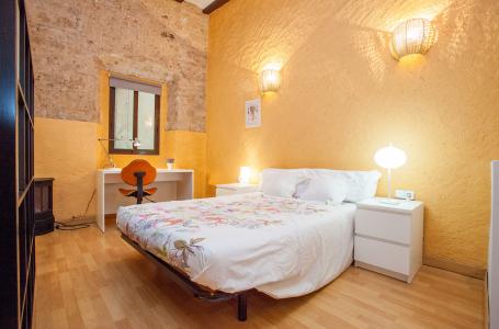 Apartment for Rent in Barcelona Amargós - Comtal