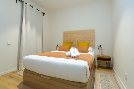 Appartamento in Affitto a Barcelona Pg Sant Joan - Ausias March (10 Months Minimum)