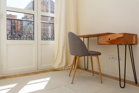 Pis en Lloguer a Barcelona Pg Sant Joan - Ausias March (10 Months Minimum)