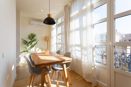 Квартира в аренду в Barcelona Pg Sant Joan - Ausias March (10 Months Minimum)