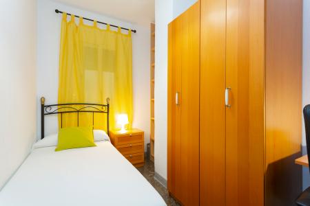 Appartement te huur in Barcelona Av. Paral·lel - Vallhonrat