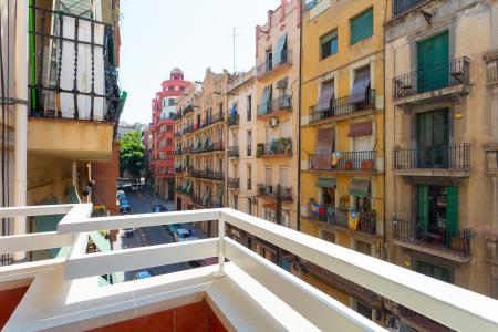 Appartement te huur in Barcelona Av. Paral·lel - Vallhonrat