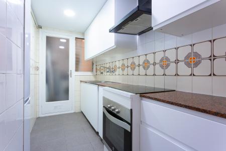 Appartement te huur in Barcelona Av. Paral·lel - Vallhonrat