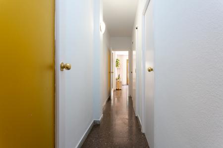 Appartement te huur in Barcelona Av. Paral·lel - Vallhonrat