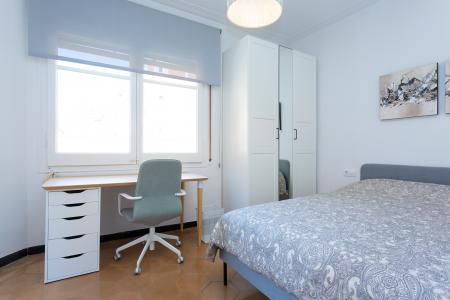 Piso de 80 m2 con tres habitaciones